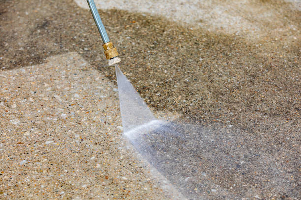 Best Pool Deck Cleaning  in Menlo Park, CA